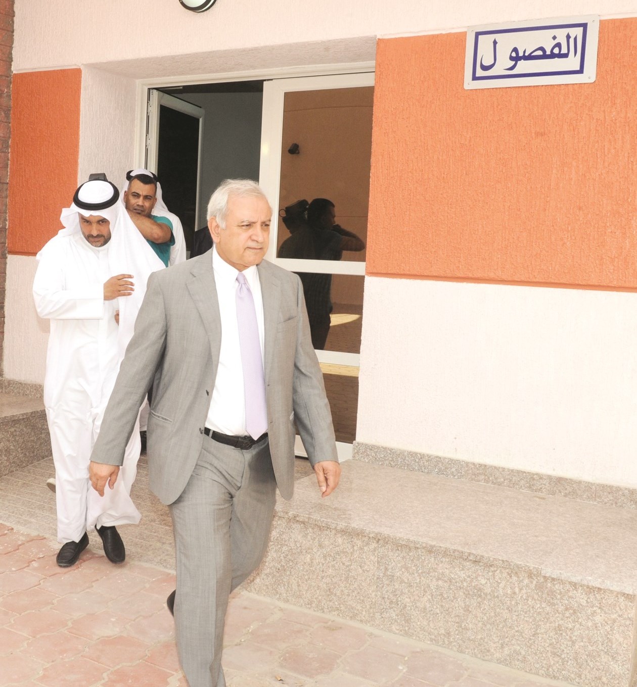 ...وفي جولة بمرافق المدرسة