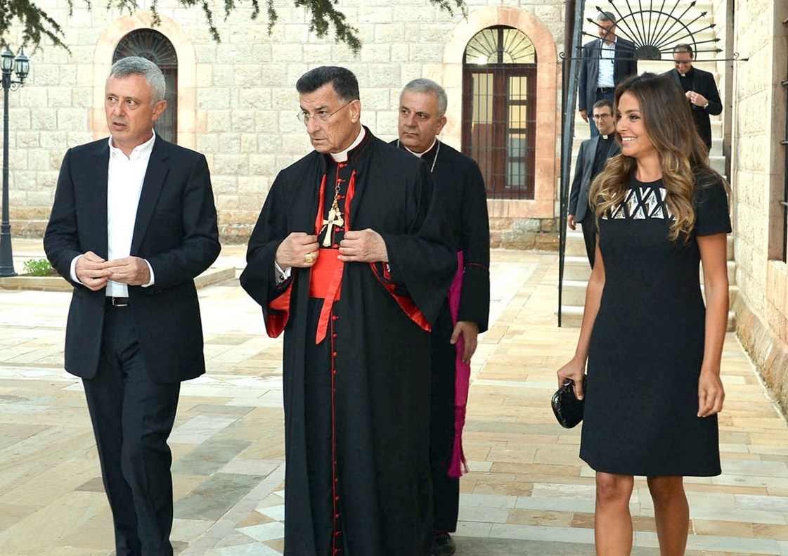 u0641u0631u0646u062cu064au0629 u0648u0639u0642u064au0644u062au0647 u0645u0639 u0627u0644u0631u0627u0639u064a