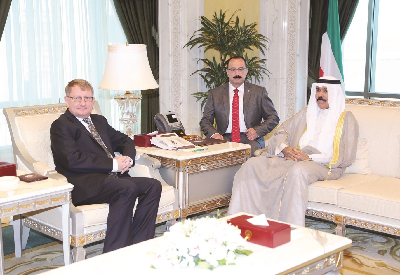 ... ومستقبلاً السفير النمسوي