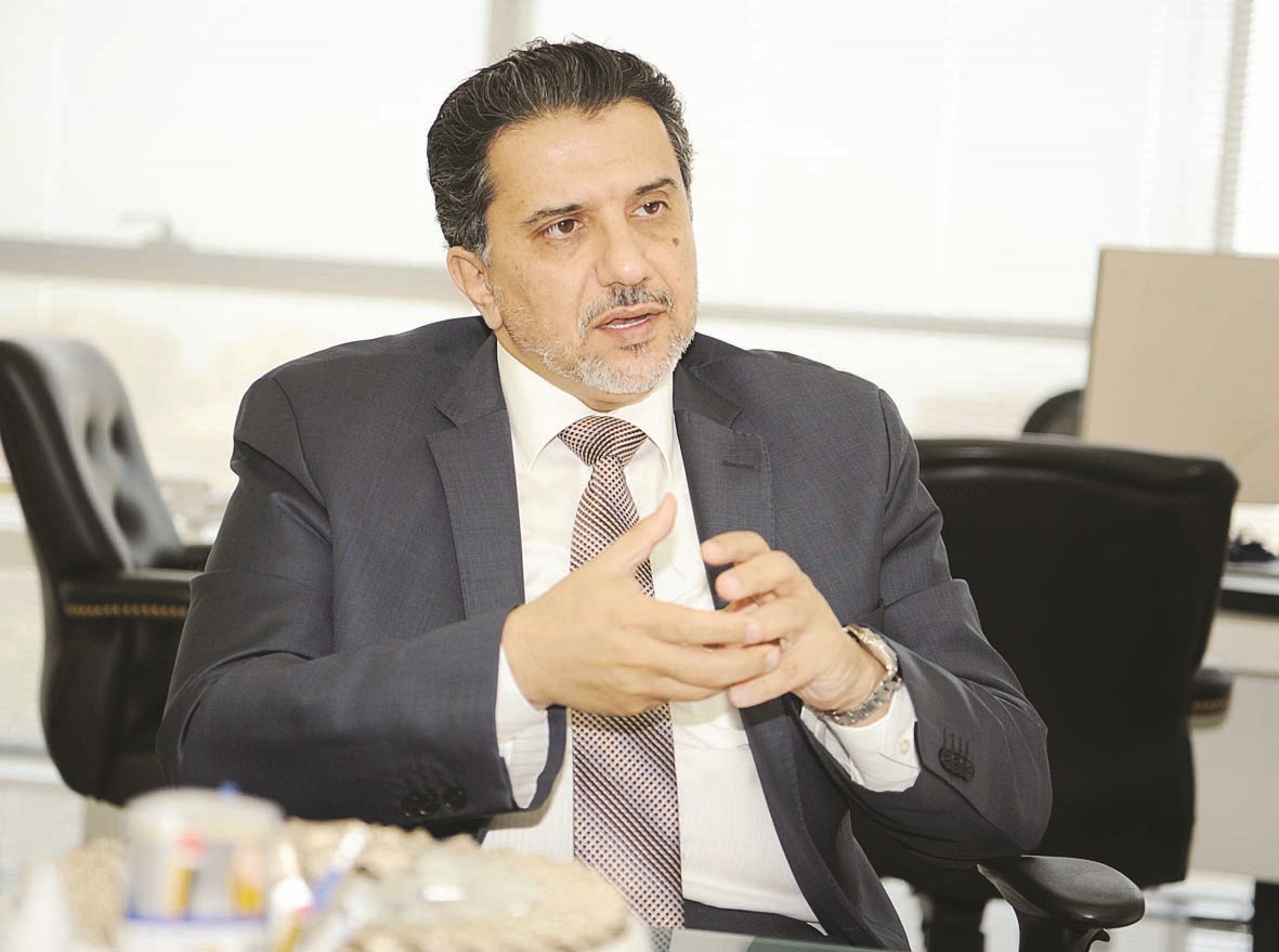 u0627u0644u0637u0631u064au062cu064a u0645u062au062du062fu062bu0627u064b u0644u0640 u00abu0627u0644u0631u0627u064au00bb (u062au0635u0648u064au0631 u0637u0627u0631u0642 u0639u0632u0627u0644u062fu064au0646)