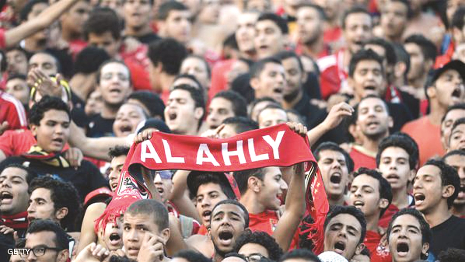 u062cu0645u0627u0647u064au0631 u0627u0644u0623u0647u0644u064a u062au0637u0645u062d u0625u0644u0649 u0623u0646 u064au062cu0645u0639 u0641u0631u064au0642u0647u0627 u0645u0627 u0628u064au0646 u062fu0631u0639 u0627u0644u062fu0648u0631u064a u0648u0627u0644u0643u0623u0633