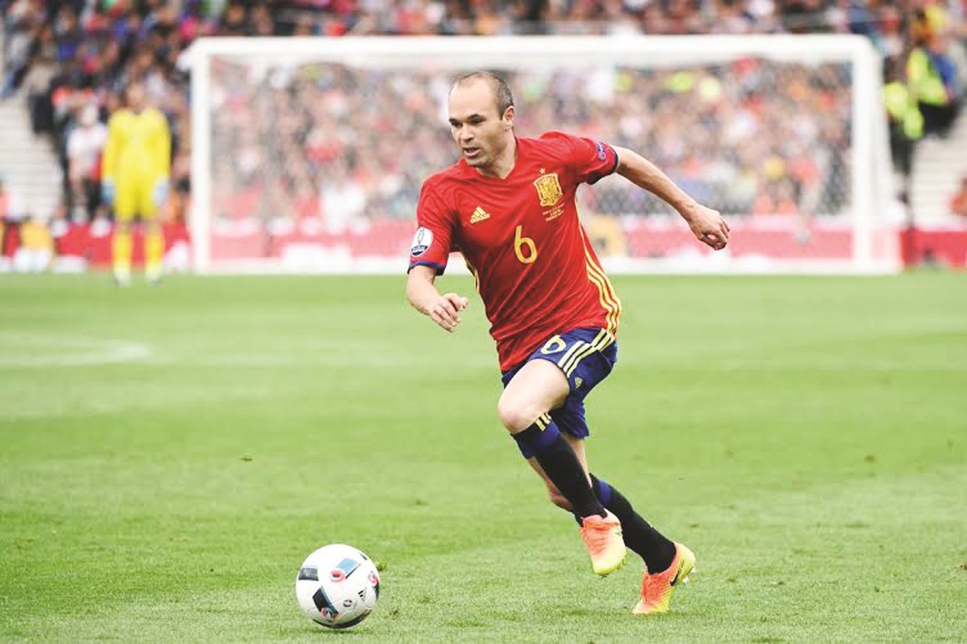 u0623u0646u062fu0631u064au0633 u0625u0646u064au064au0633u062au0627... u0627u0644u0623u0628u0631u0632 u0641u064a u0627u0644u0645u0646u062au062eu0628 u0627u0644u0625u0633u0628u0627u0646u064a u0631u063au0645 u062au0642u062fu0645u0647 u0641u064a u0627u0644u0633u0646