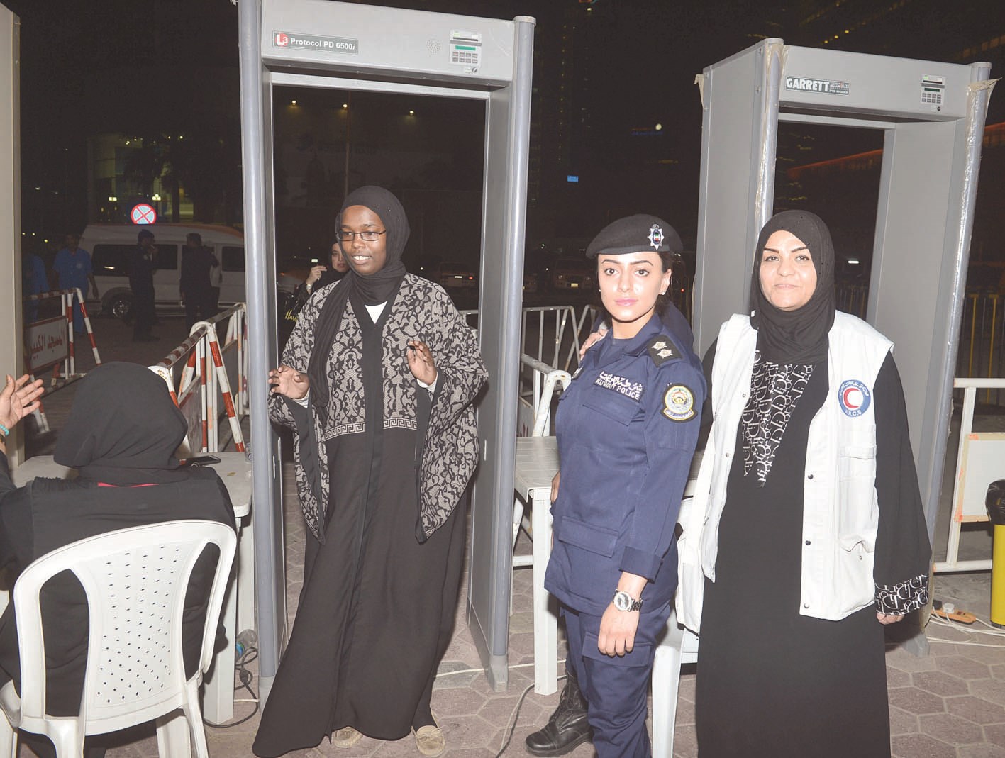 الأمن والصحة معا في خدمة المصلين