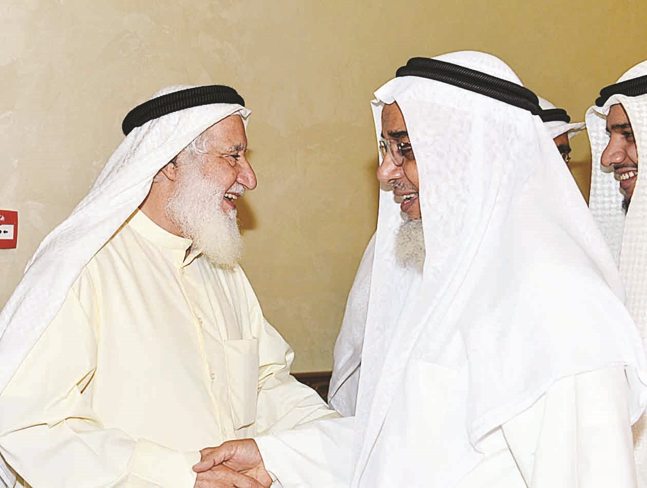 جاسم مهلهل الياسين يتلقى التهاني