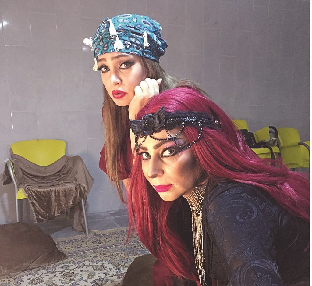 عنصرا الشر في العمل... زهرة الخرجي وغادة السني