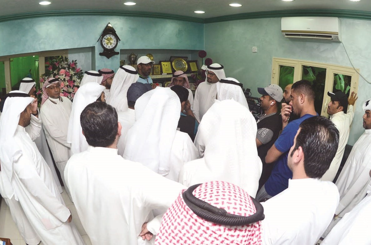 تجمهر داخل مبنى النقابة