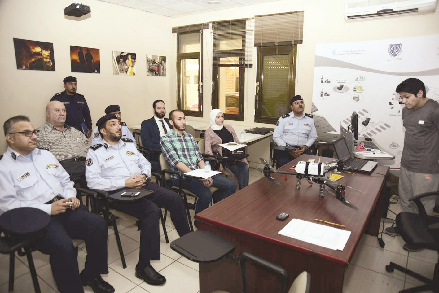 u0627u0644u062au0631u0643u064au062a u0648u0642u064au0627u062fu064au0648 u00abu0627u0644u0625u0637u0641u0627u0621u00bb u064au0633u062au0645u0639u0648u0646 u0625u0644u0649 u0639u0631u0636 u062du0648u0644 u0627u0644u0645u0631u0643u0628u0629 u0627u0644u062cu0648u064au0629