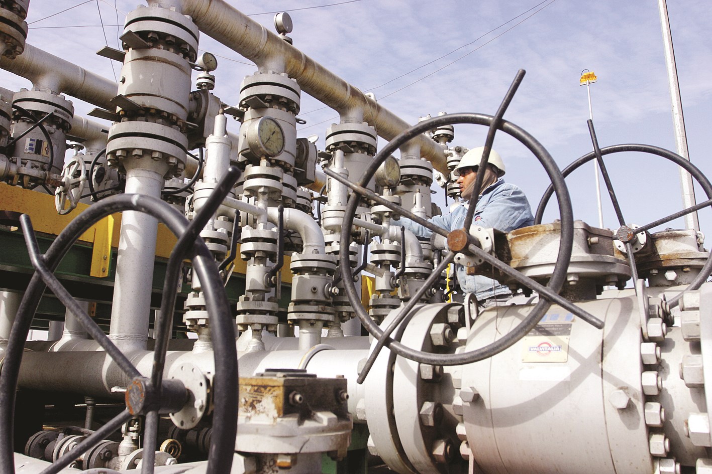 u0627u0644u062au062du0643u0651u0645 u0628u0627u0644u0625u0645u062fu0627u062fu0627u062a u064au062du062au0627u062c u0625u0644u0649 u062au0641u0627u0647u0645 u0648u062au0646u0633u064au0642 (u0631u0648u064au062au0631u0632)