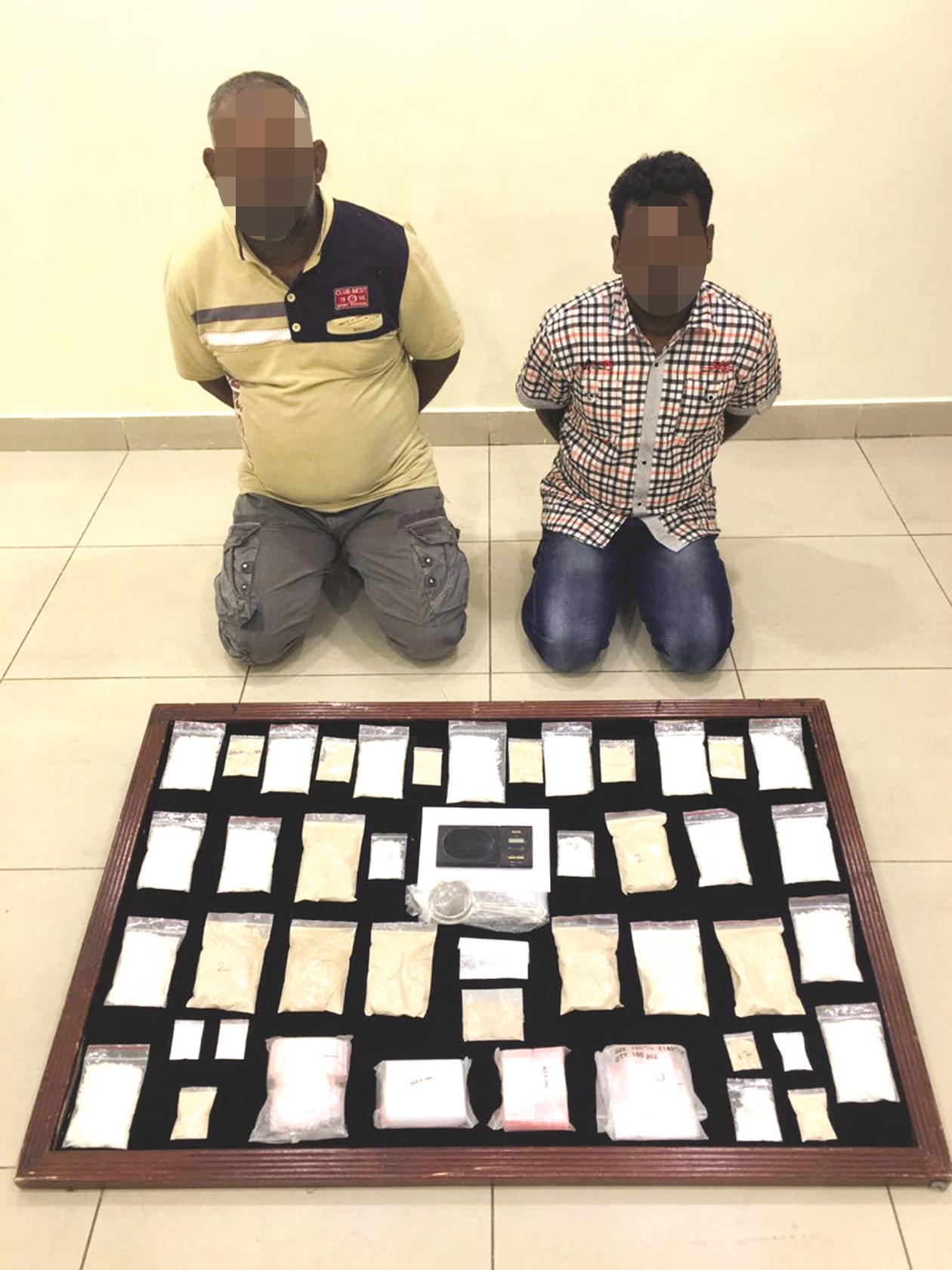 u0627u0644u0645u062au0647u0645u0627u0646 u0648u0623u0645u0627u0645u0647u0645u0627 u0627u0644u0645u062eu062fu0631u0627u062a u0627u0644u0645u0636u0628u0648u0637u0629