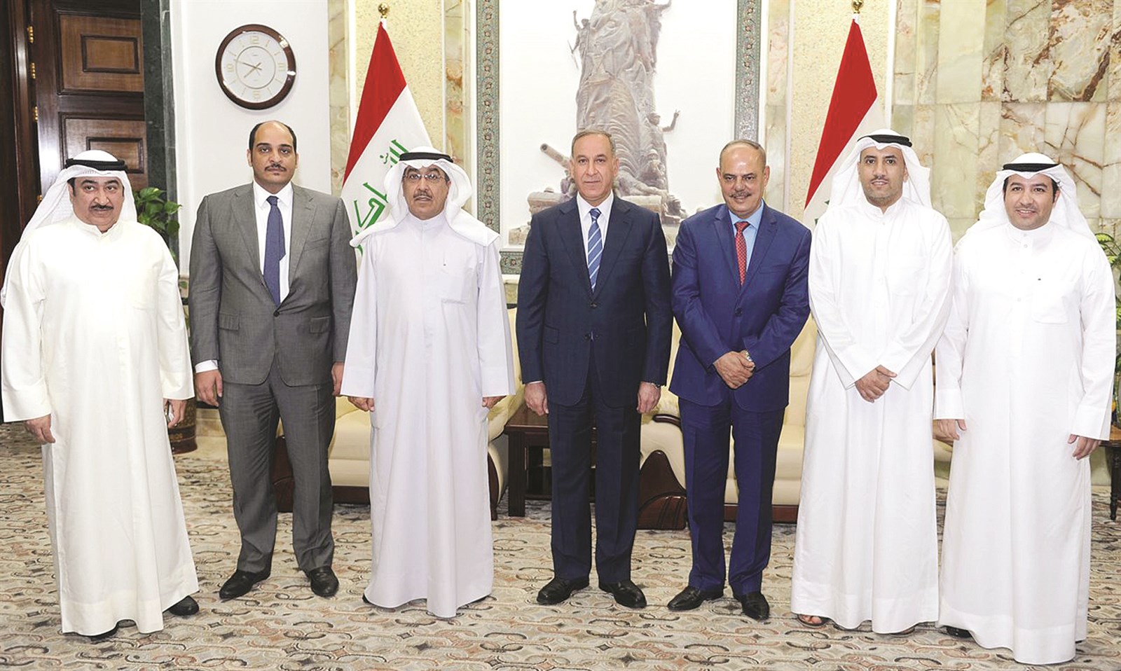 وزير الدفاع العراقي والوفد الكويتي