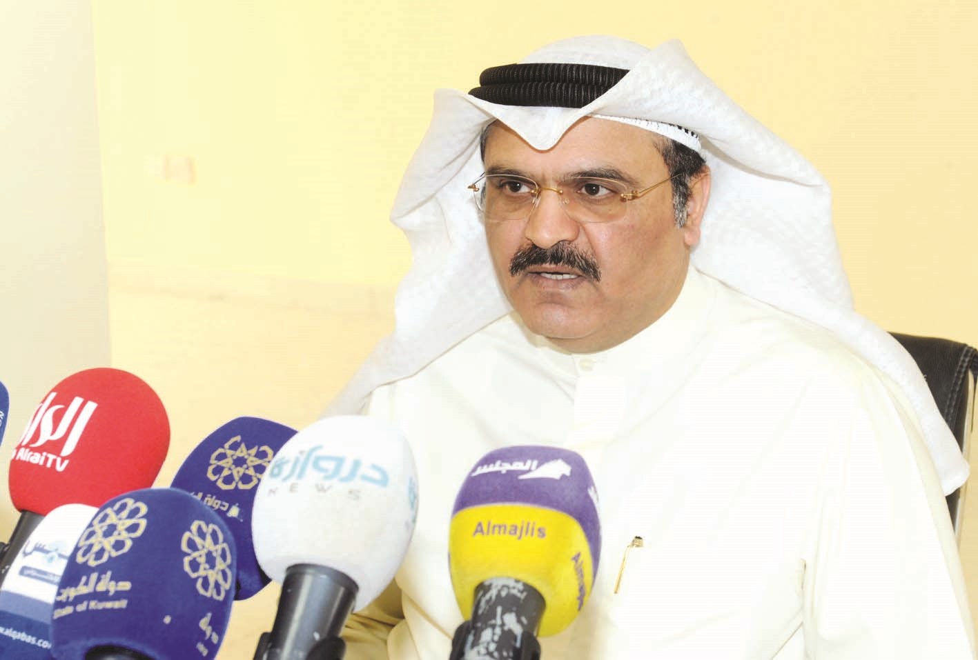 u0647u0627u064au0644 u0627u0644u0645u0637u064au0631u064a u0645u062au062du062fu062bu0627u064b u0639u0646 u0645u0643u0648u0646u0627u062a u0627u0644u0645u062fu064au0646u0629