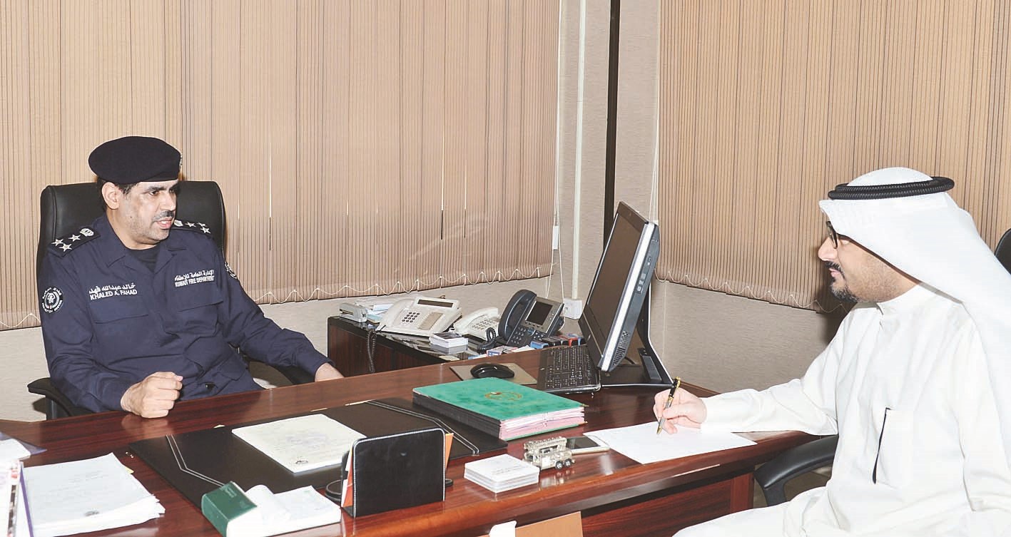 فهد متحدثا إلى الزميل ناصر الفرحان