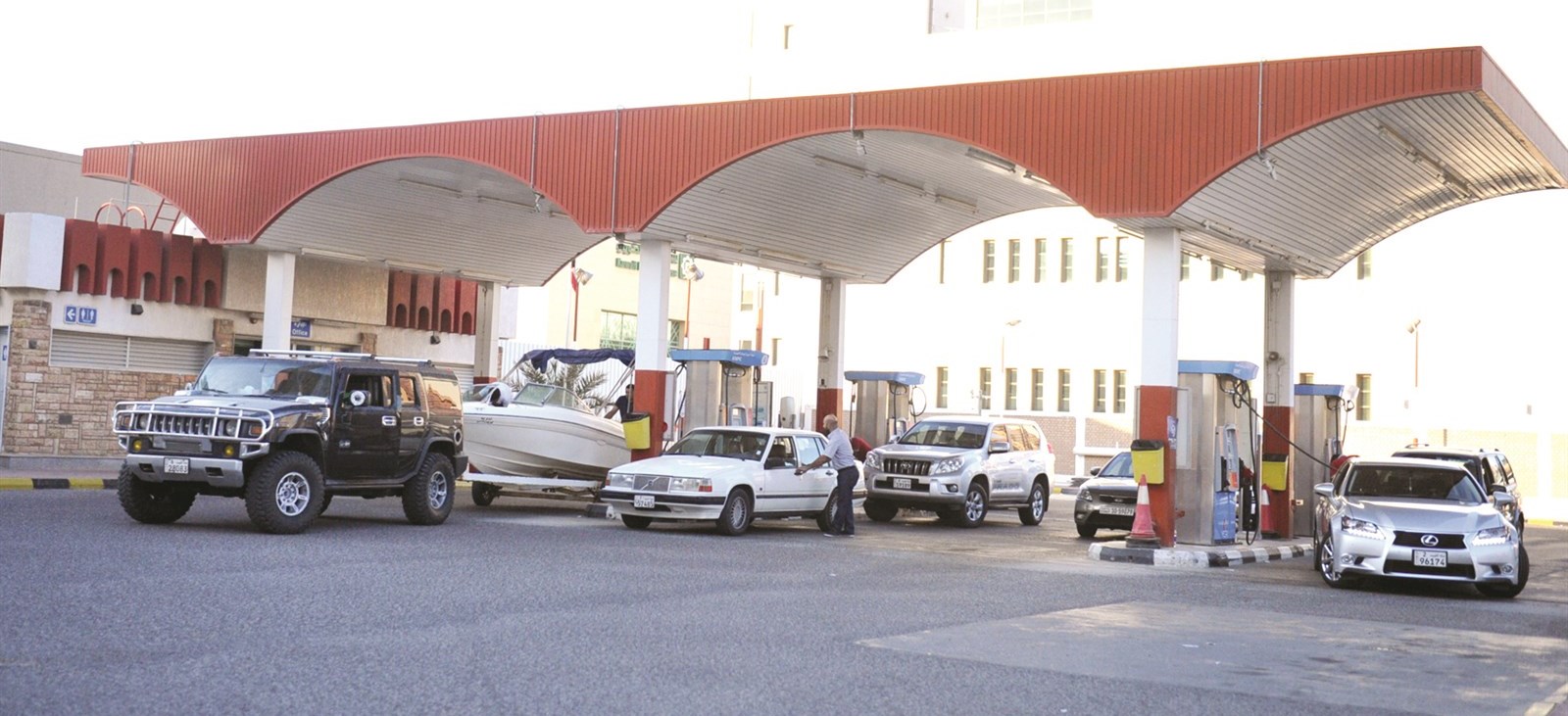 u062au063au064au064au0631 u0627u0644u0623u0633u0639u0627u0631 u0641u064a u0645u0635u0644u062du0629 u00abu0627u0644u0645u0645u062au0627u0632u00bb (u062au0635u0648u064au0631 u0646u0648u0631 u0647u0646u062fu0627u0648u064a)