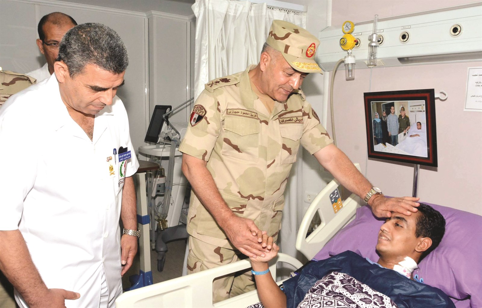 u062du062cu0627u0632u064a u064au0632u0648u0631 u0623u062du062f u0627u0644u0639u0633u0643u0631u064au064au0646 u0627u0644u0645u0635u0627u0628u064au0646 u0641u064a u0639u0645u0644u064au0627u062a u0625u0631u0647u0627u0628u064au0629