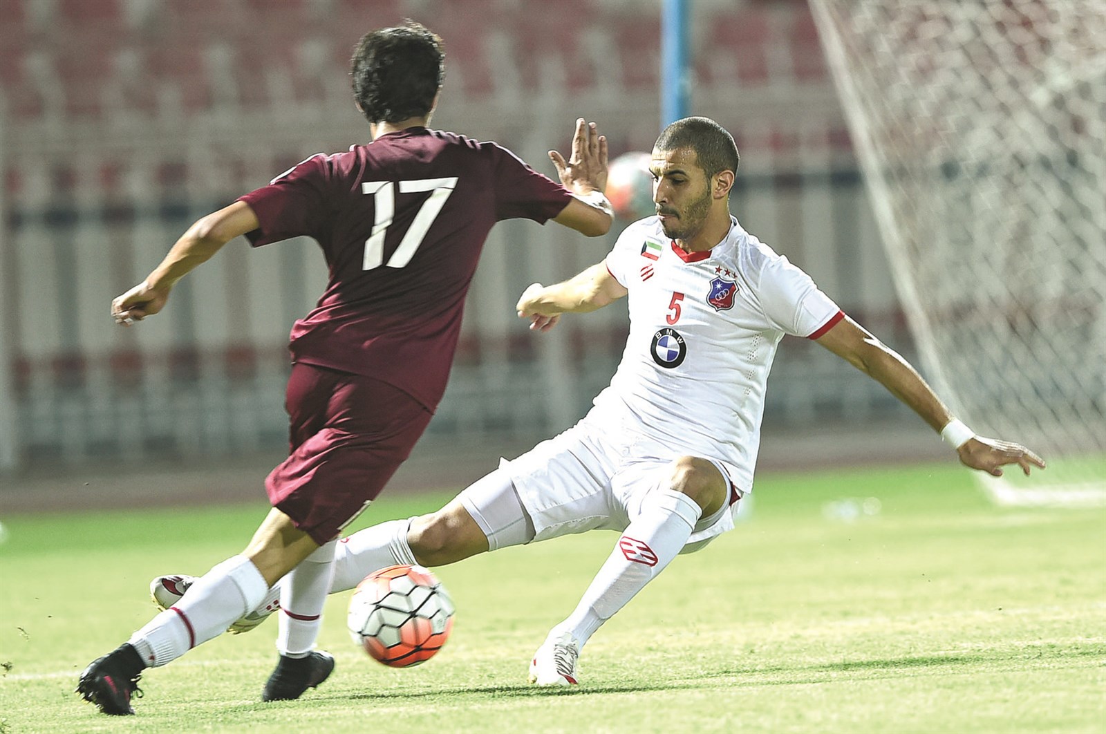 u0641u0647u062f u0627u0644u0647u0627u062cu0631u064a u0644u0627u0639u0628 u00abu0627u0644u0643u0648u064au062au00bb u062eu0644u0627u0644 u0627u0644u0645u0628u0627u0631u0627u0629 u0623u0645u0627u0645 u0627u0644u0646u0635u0631 (u062au0635u0648u064au0631 u062cu0627u0633u0645 u0628u0627u0631u0648u0646)