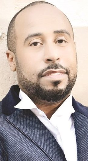 يوسف العماني