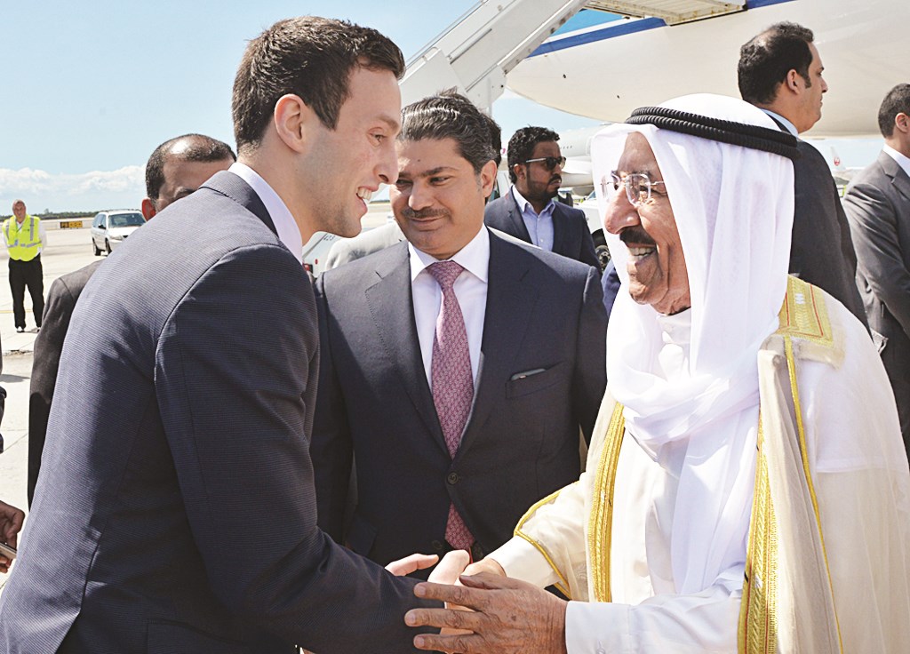 u0633u0645u0648 u0627u0644u0623u0645u064au0631 u0644u062fu0649 u0648u0635u0648u0644u0647 u0625u0644u0649 u0646u064au0648u064au0648u0631u0643 u0623u0648u0644 u0645u0646 u0623u0645u0633