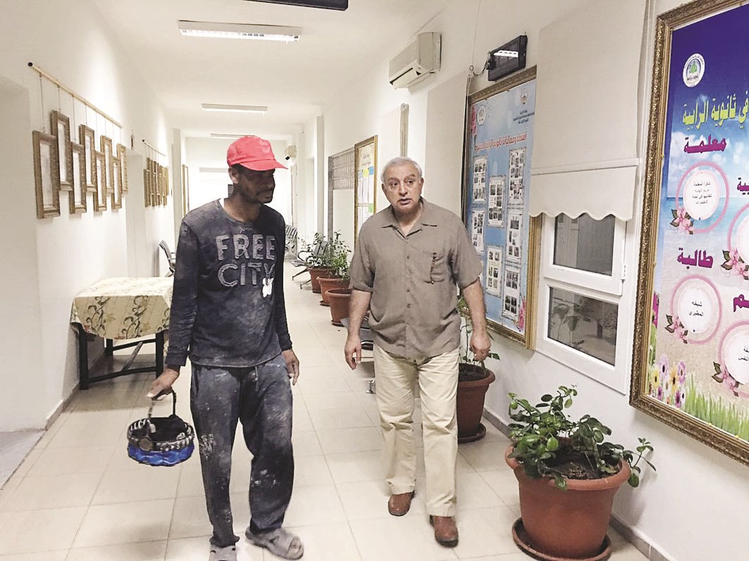 u0627u0644u0639u064au0633u0649 u0648u0627u0635u0644 u062cu0648u0644u0627u062au0647 u0639u0644u0649 u0627u0644u0645u062fu0627u0631u0633 u0641u064a u0639u0637u0644u0629 u0627u0644u0639u064au062f