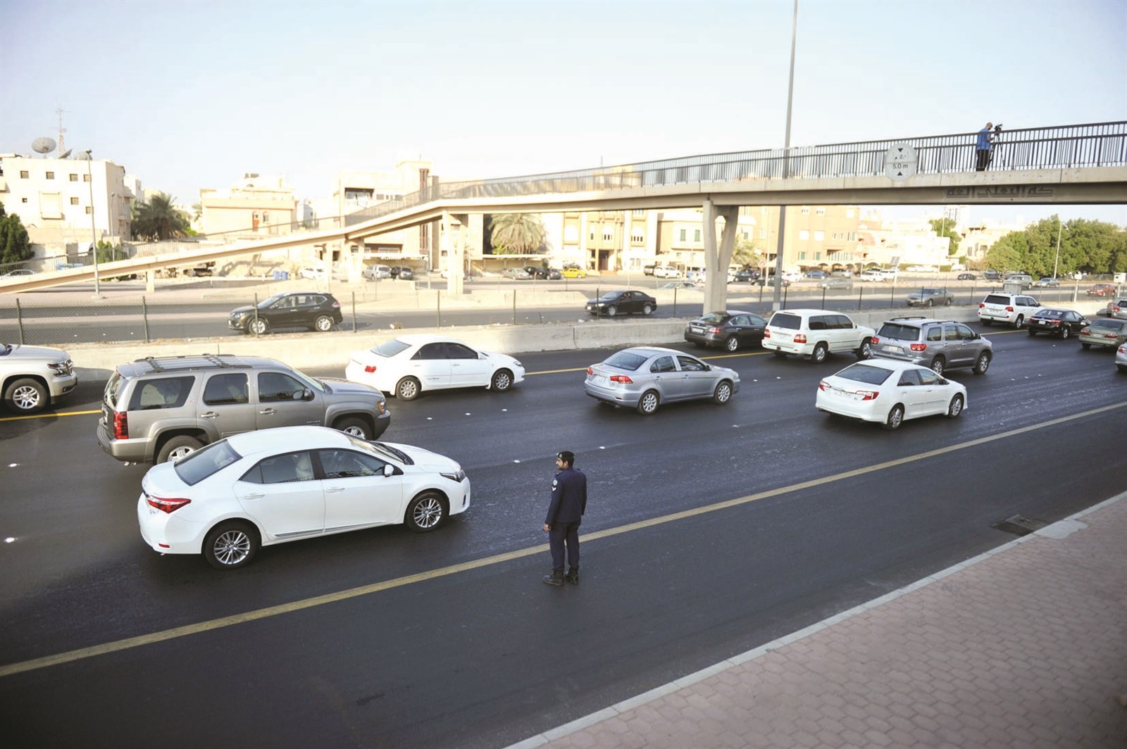 متابعة مرورية لحركة الشوارع مع بداية الموسم