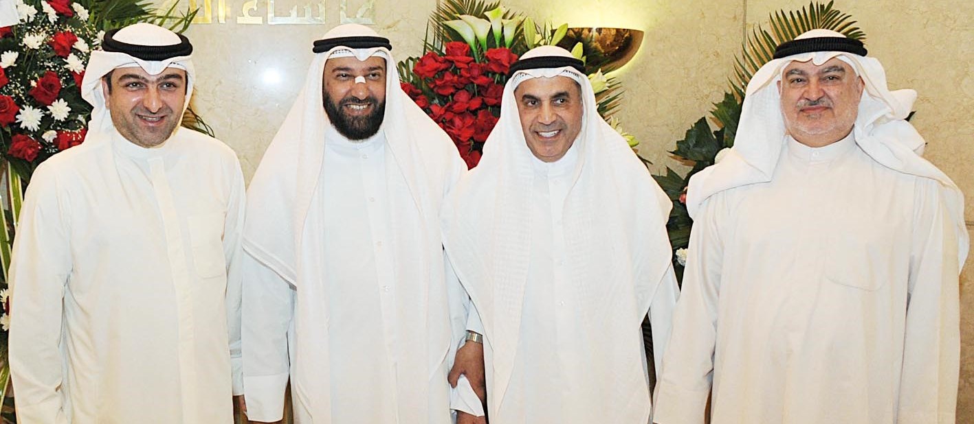 ... ومتوسطاً الصالح والطريجي وياسر أبل