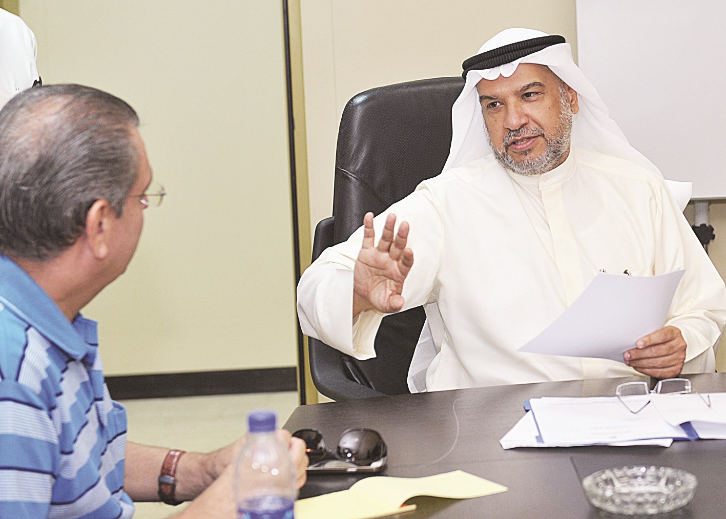 u062cu0627u0646u0628 u0645u0646 u0627u0644u0627u062cu062au0645u0627u0639 (u062au0635u0648u064au0631 u0633u0639u062f u0647u0646u062fu0627u0648u064a)