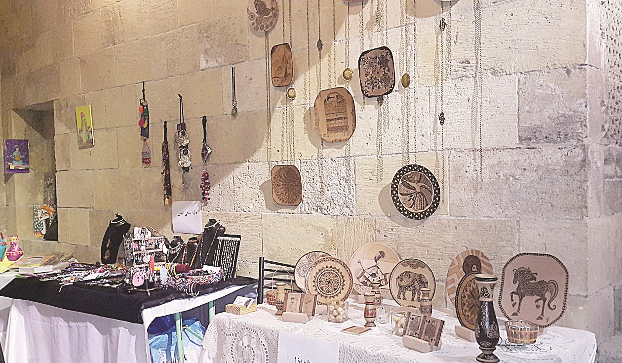 u062cu0627u0646u0628 u0645u0646 u0627u0644u0645u0639u0631u0648u0636u0627u062a u0641u064a u0645u0647u0631u062cu0627u0646 u0627u0644u0623u062bu0631u064a u0628u0627u0644u0642u0627u0647u0631u0629