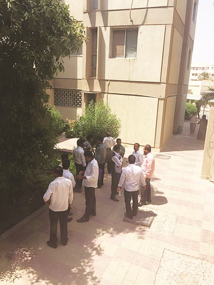 u0639u0645u0627u0644 u0641u064a u0627u0644u0648u0632u0627u0631u0629 u0645u0636u0631u0628u0648u0646 u0639u0646 u0627u0644u0639u0645u0644