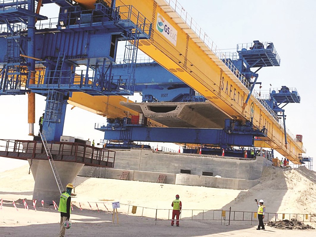 u062cu0627u0646u0628 u0645u0646 u0627u0644u0623u0639u0645u0627u0644 u0641u064a u0627u0644u062cu0633u0631