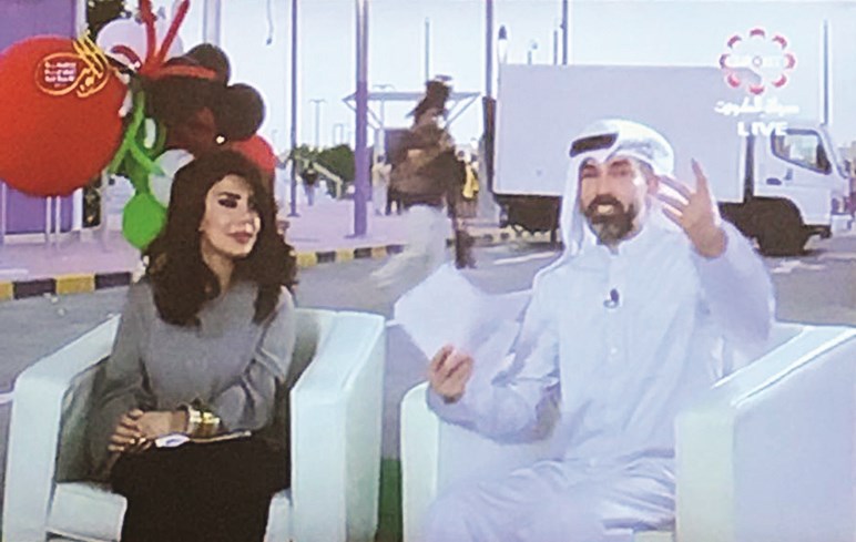 استوديو في المواقف!