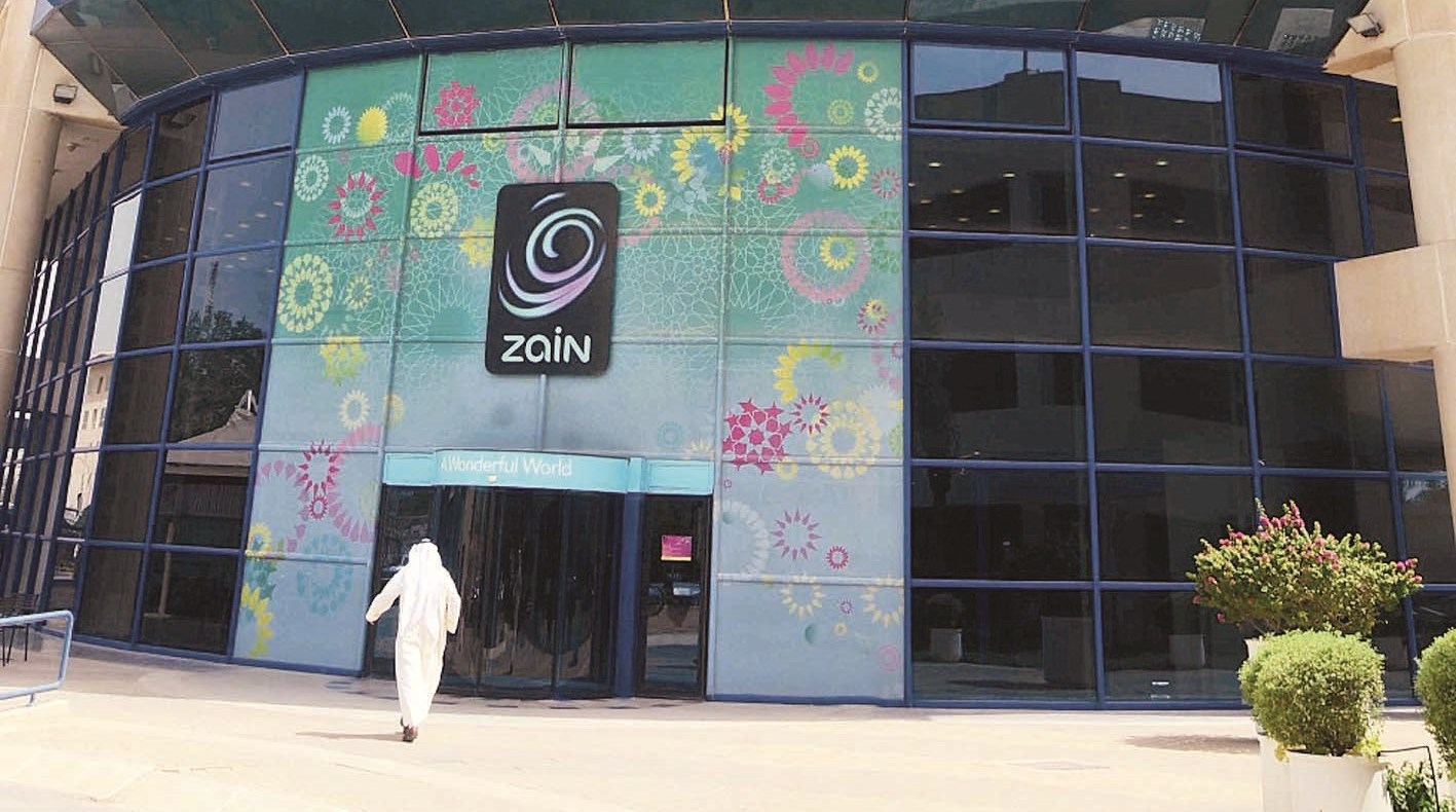 «زين»... سبّّاقة في توفير أحدث الهواتف