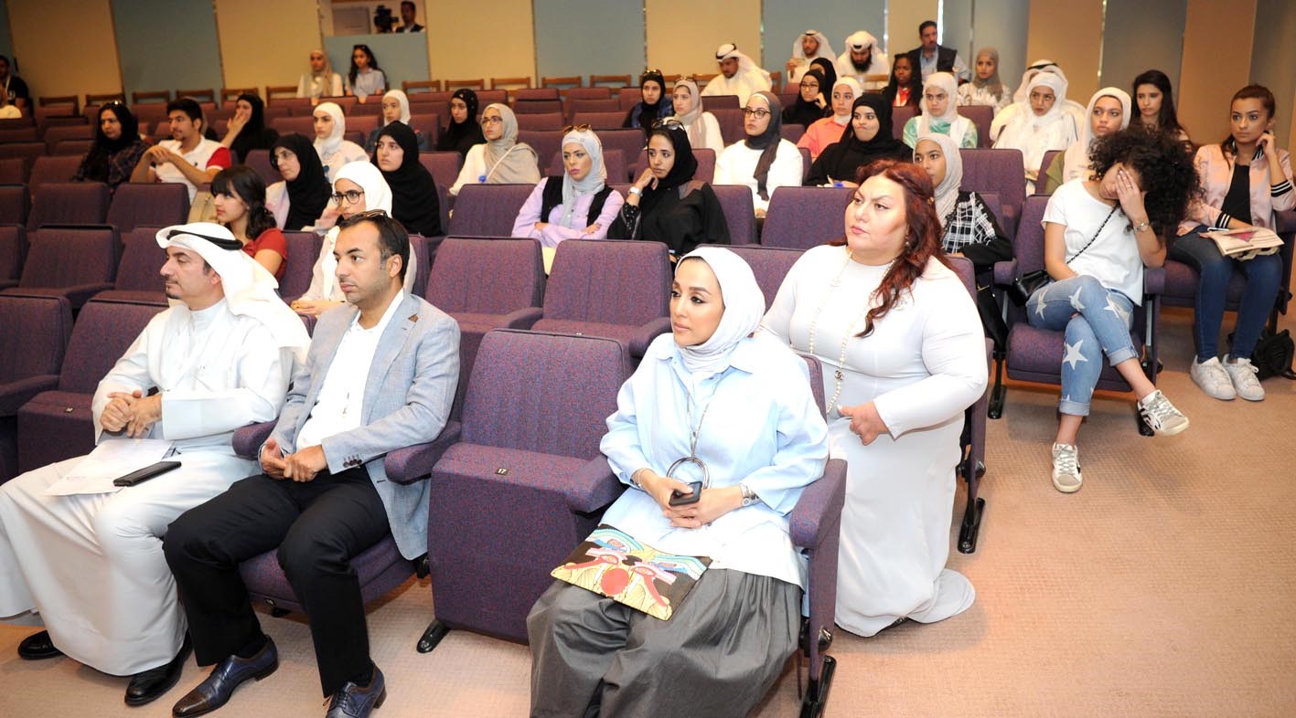 جانب من حضور اللقاء التنويري