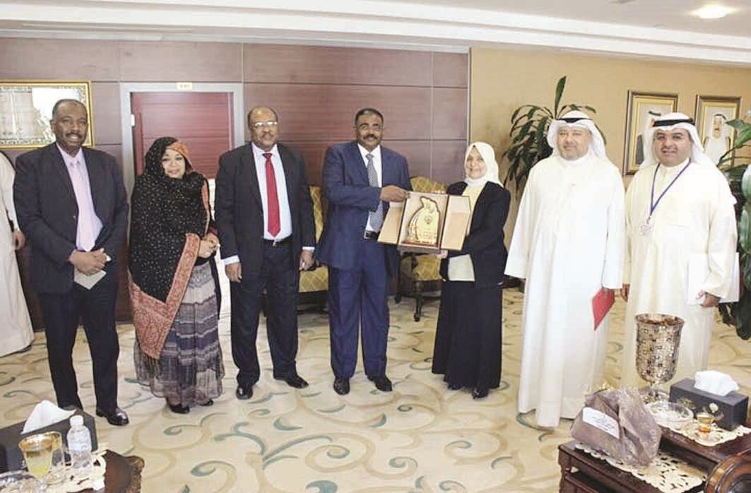 u0627u0644u0635u0628u064au062d u062eu0644u0627u0644 u0627u0633u062au0642u0628u0627u0644u0647u0627 u0648u0632u064au0631 u0627u0644u062au0646u0645u064au0629 u0627u0644u0628u0634u0631u064au0629 u0627u0644u0633u0648u062fu0627u0646u064a