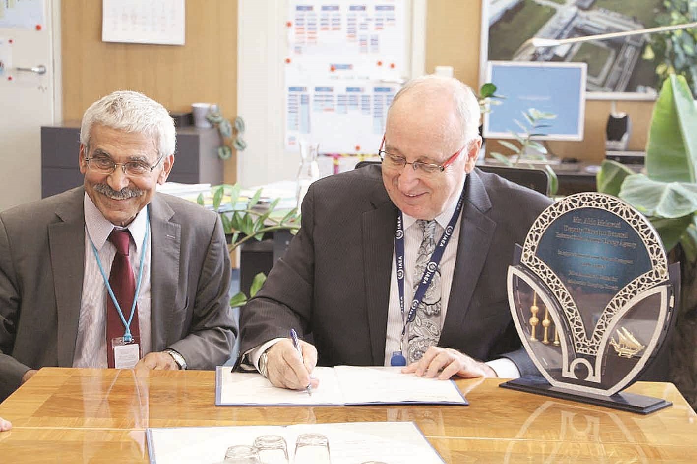 u0634u0647u0627u0628 u0627u0644u062fu064au0646 u0648u0645u0627u0644u0627u0641u0627u0633u064a u062eu0644u0627u0644 u0627u0644u062au0648u0642u064au0639