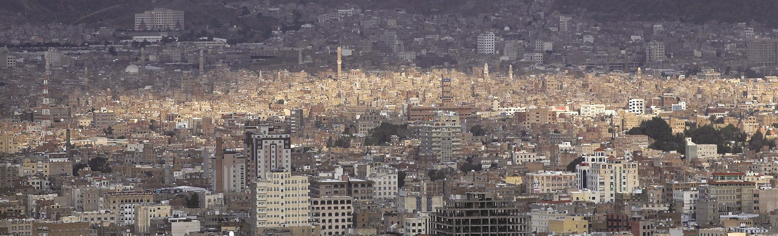 u0645u0634u0647u062f u0639u0627u0645 u0644u0635u0646u0639u0627u0621 (u062f u0628 u0627)