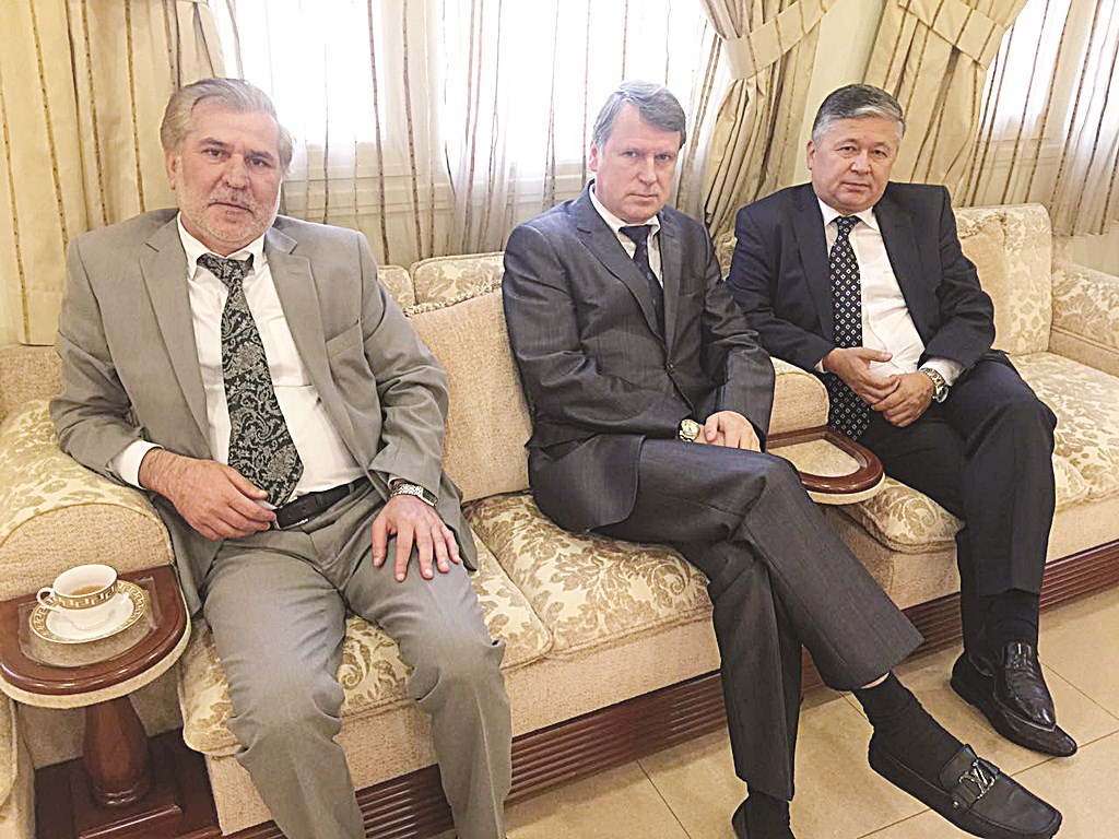 u0633u0641u0631u0627u0621 u0631u0648u0633u064au0627 u0648u0623u0648u0632u0628u0643u0633u062au0627u0646 u0648u0623u0641u063au0627u0646u0633u062au0627u0646 u0644u062fu0649 u062au0642u062fu064au0645 u0627u0644u062au0639u0627u0632u064a