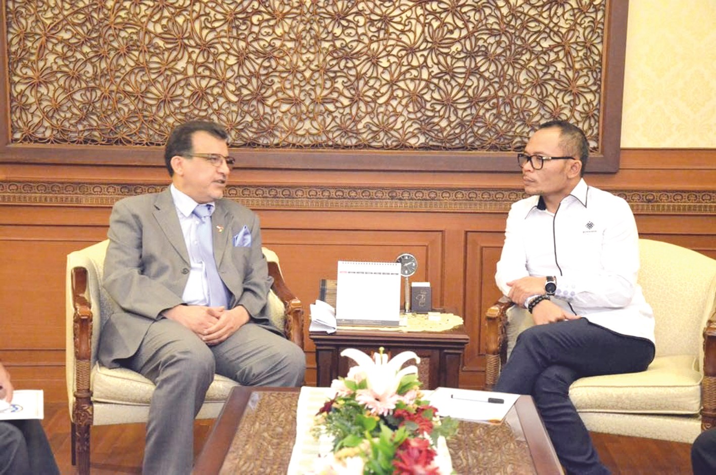 u0644u0642u0627u0621 u0627u0644u0635u0642u0631 u0648u062fu0647u0643u064au0631u064a