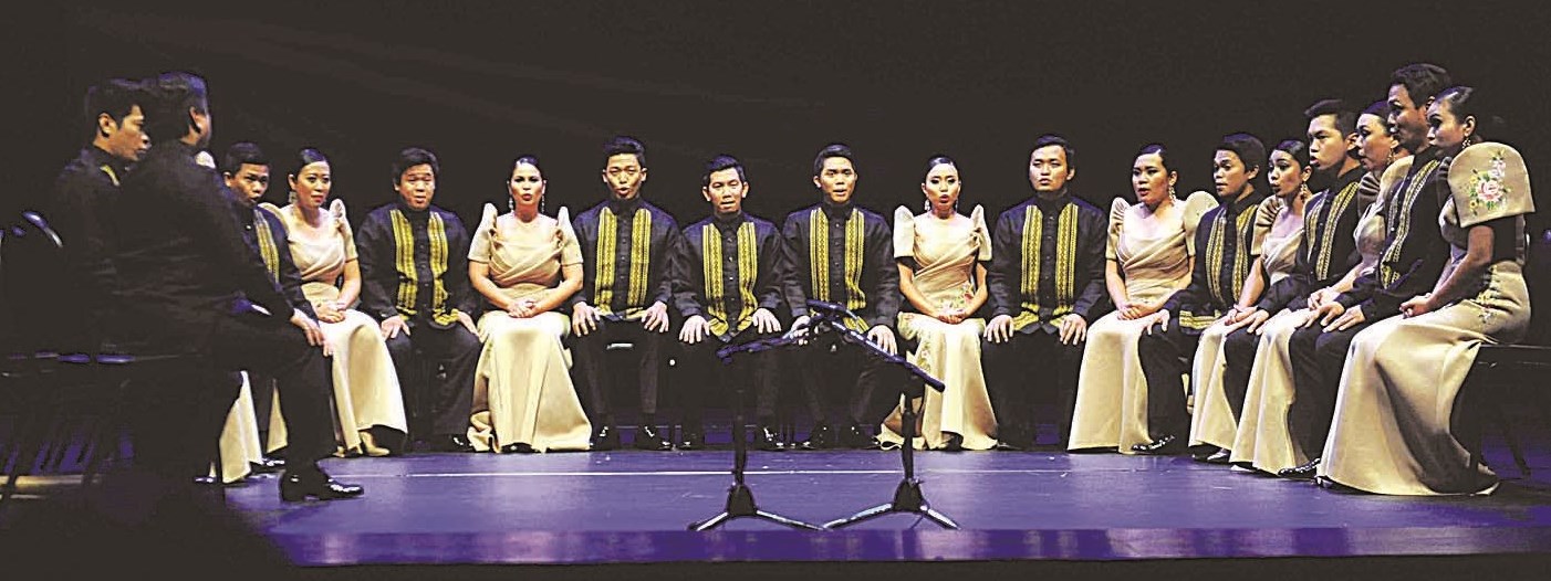 u0641u0631u0642u0629 u00abu0645u0627u062fu0631u064au063au0627u0644u00bb u0623u0644u0647u0628u062a u0627u0644u0645u0633u0631u062d  (u062au0635u0648u064au0631 u0643u0631u0645 u0630u064au0627u0628)