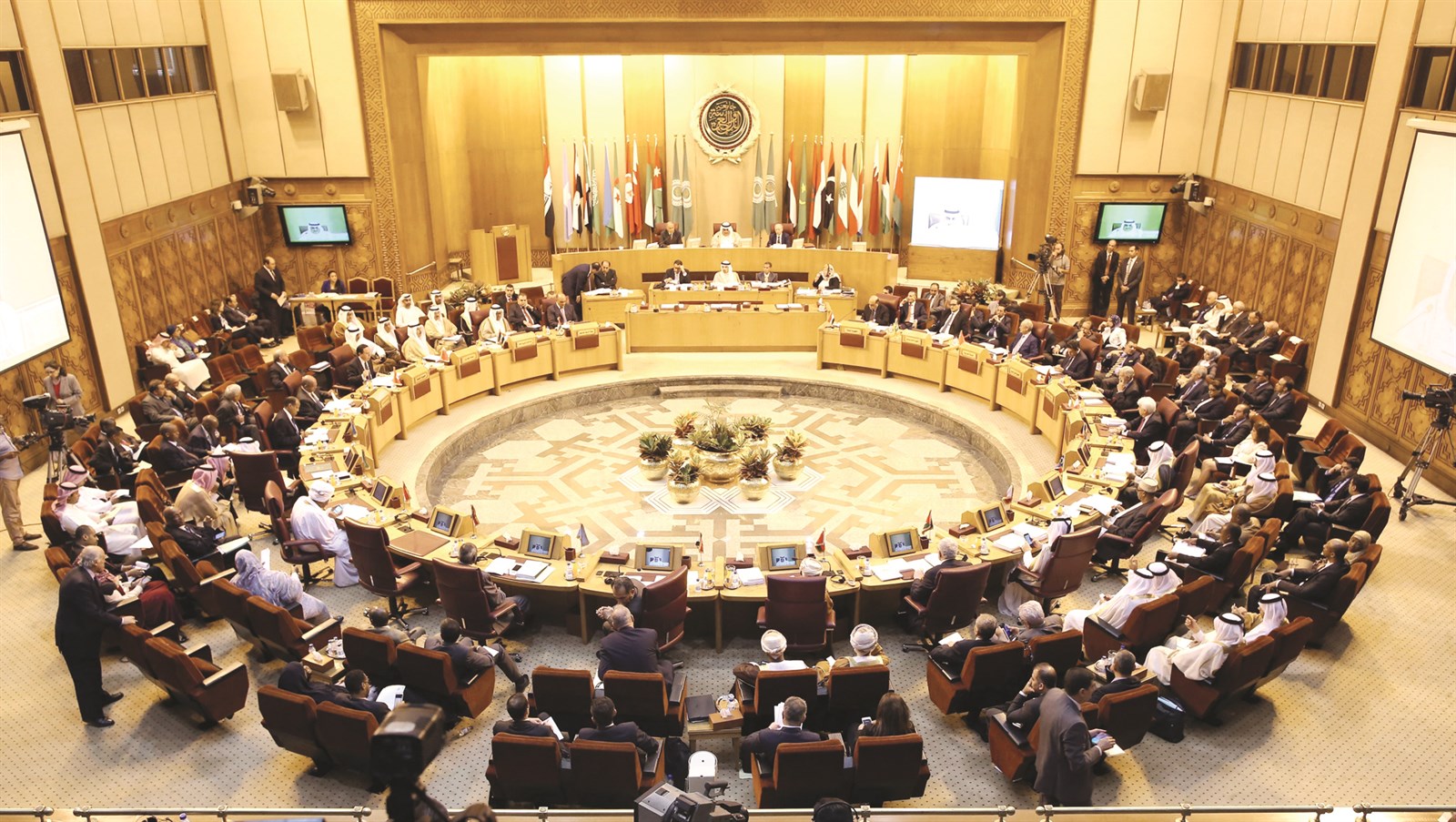 u0648u0632u0631u0627u0621 u0627u0644u062eu0627u0631u062cu064au0629 u0627u0644u0639u0631u0628 u062eu0644u0627u0644 u0627u0644u062cu0644u0633u0629 u0627u0644u0627u0641u062au062au0627u062du064au0629 u0644u0645u062cu0644u0633 u0627u0644u062cu0627u0645u0639u0629       (u0623 u0641 u0628)