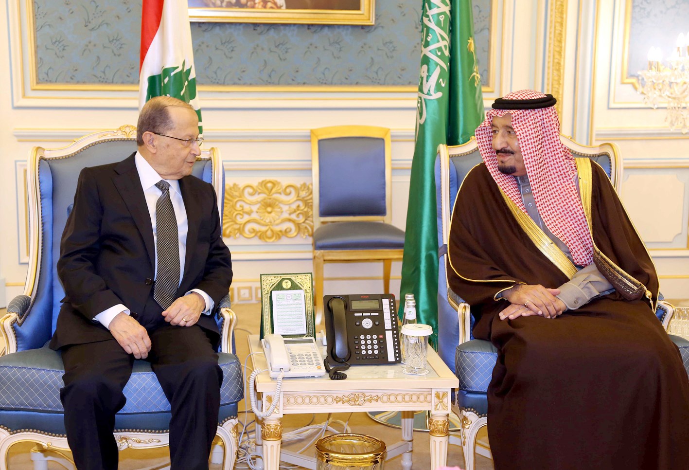 u062eu0627u062fu0645 u0627u0644u062du0631u0645u064au0646 u0627u0644u0634u0631u064au0641u064au0646 u0645u0633u062au0642u0628u0644u0627u064b u0627u0644u0631u0626u064au0633 u0627u0644u0644u0628u0646u0627u0646u064a u0623u0645u0633 (u0631u0648u064au062au0631u0632)