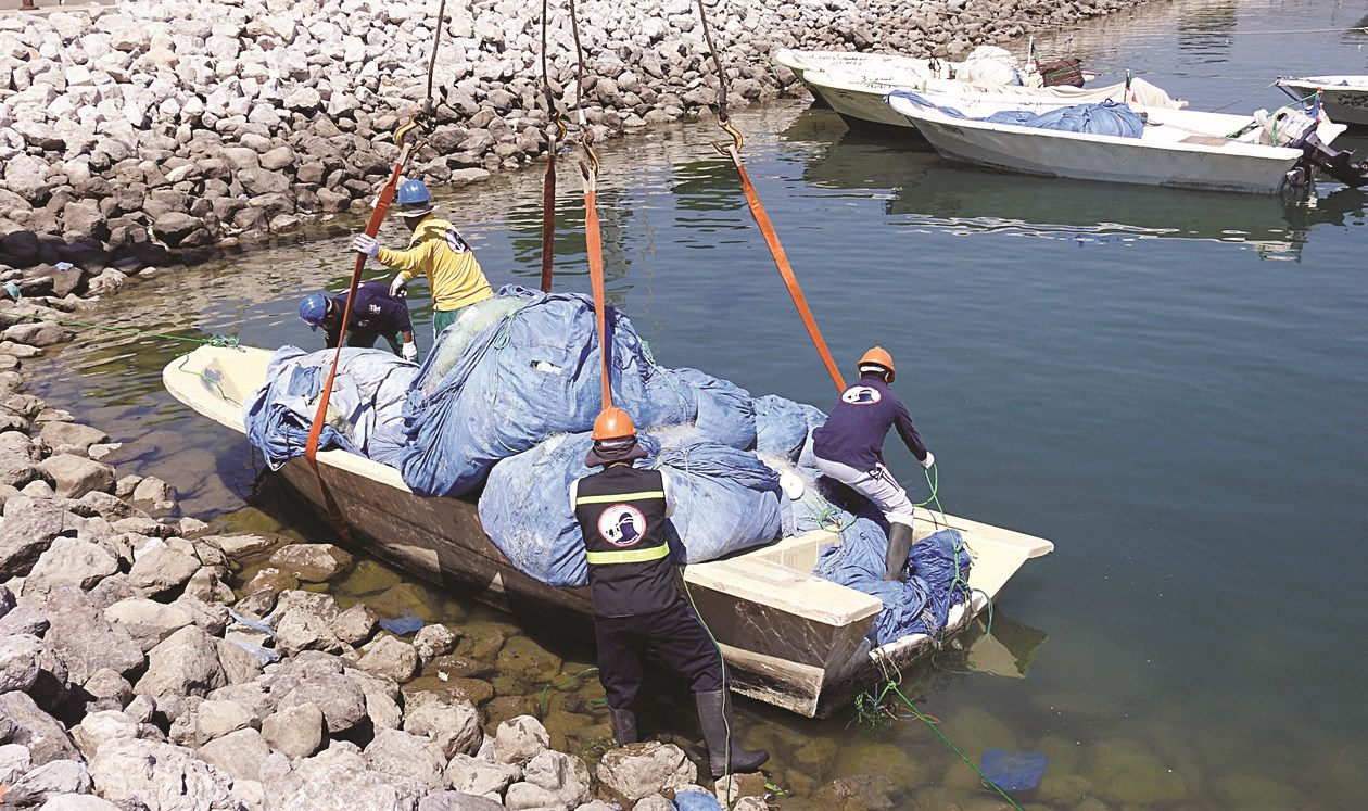 u0623u0637u0646u0627u0646 u0645u0646 u0627u0644u0646u0641u0627u064au0627u062a