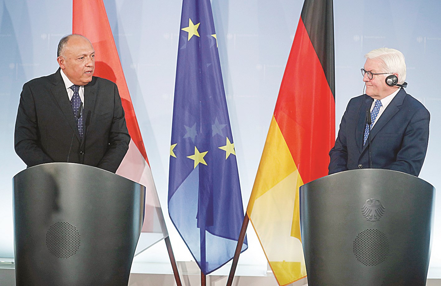 u0634u062au0627u064au0646u0645u0627u064au0631 (u064au0645u064au0646) u064au0633u062au0645u0639 u0625u0644u0649 u0634u0643u0631u064a u0641u064a u0645u0624u062au0645u0631 u0635u062du0627u0641u064a u0641u064a u0628u0631u0644u064au0646           (u0627 u0628)