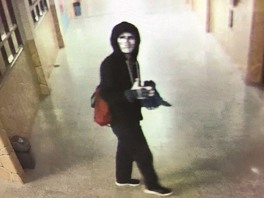 u0627u0644u0637u0627u0644u0628 u0627u0644u0645u0642u0646u0639 u0623u062bu0646u0627u0621 u0627u0631u062au0643u0627u0628 u062cu0631u064au0645u062au0647