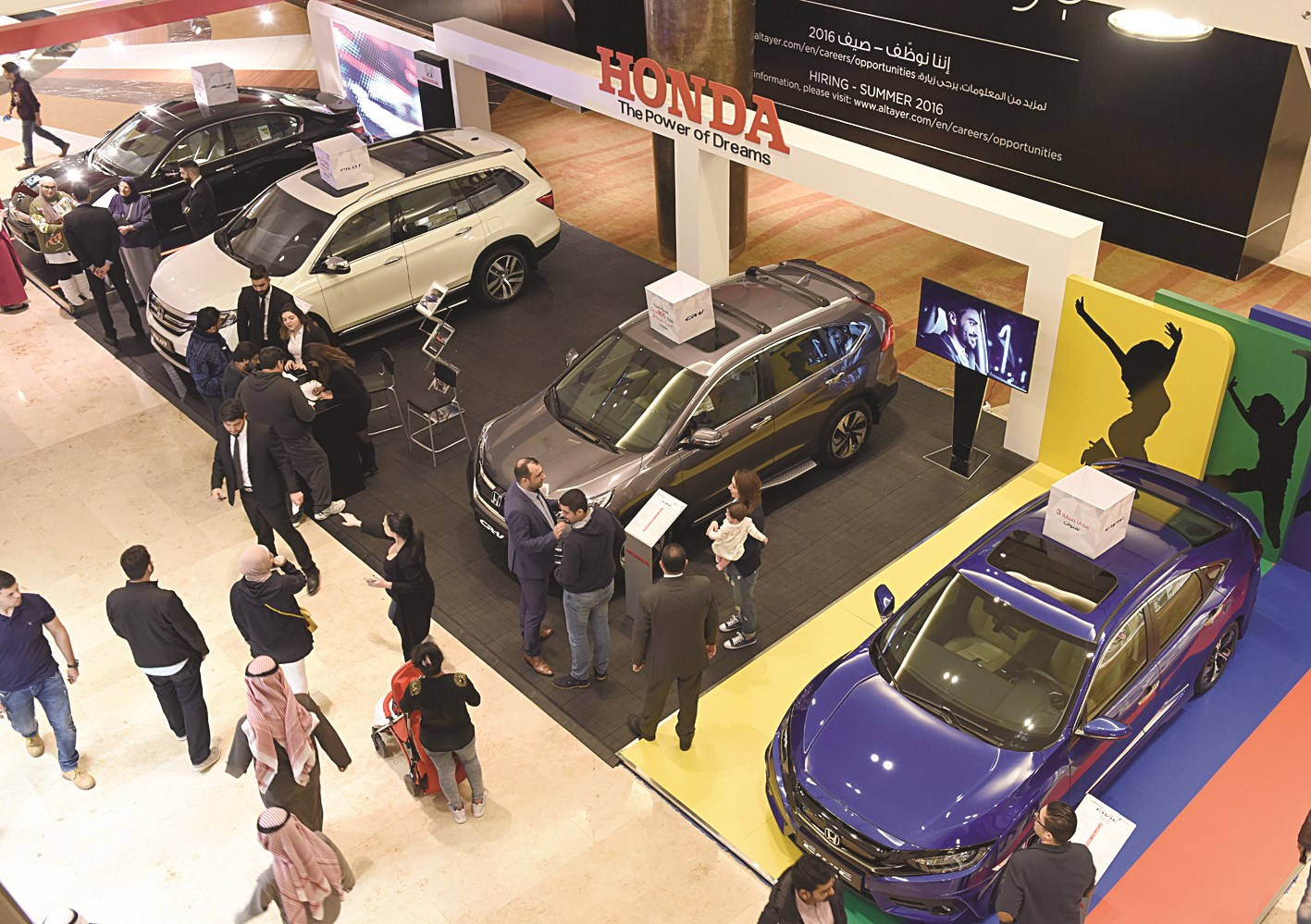 إقبال كبير على جناح الشركة