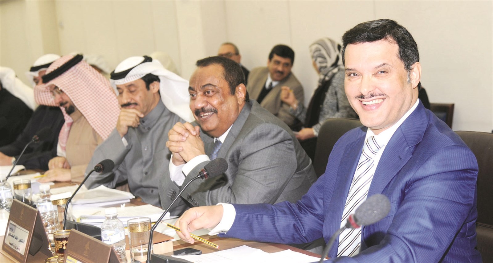 u0648u0632u064au0631 u0627u0644u0635u062du0629 u0648u0627u0644u0648u0643u064au0644 u0641u064a u0627u062cu062au0645u0627u0639 u0644u062cu0646u0629 u0627u0644u0645u064au0632u0627u0646u064au0627u062a