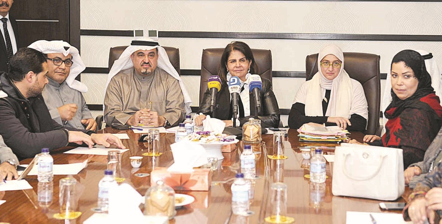 u0627u0644u0639u0648u0636u064a u062au062au0648u0633u0637 u0627u0644u0635u0627u0644u062d u0648u0623u0628u0644 u062eu0644u0627u0644 u0627u0644u0644u0642u0627u0621 (u062au0635u0648u064au0631 u0633u0639u062f u0647u0646u062fu0627u0648u064a)