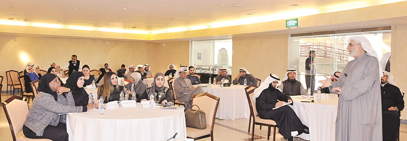 u0645u0646 u0641u0639u0627u0644u064au0627u062a u0627u0644u062fu0648u0631u0629