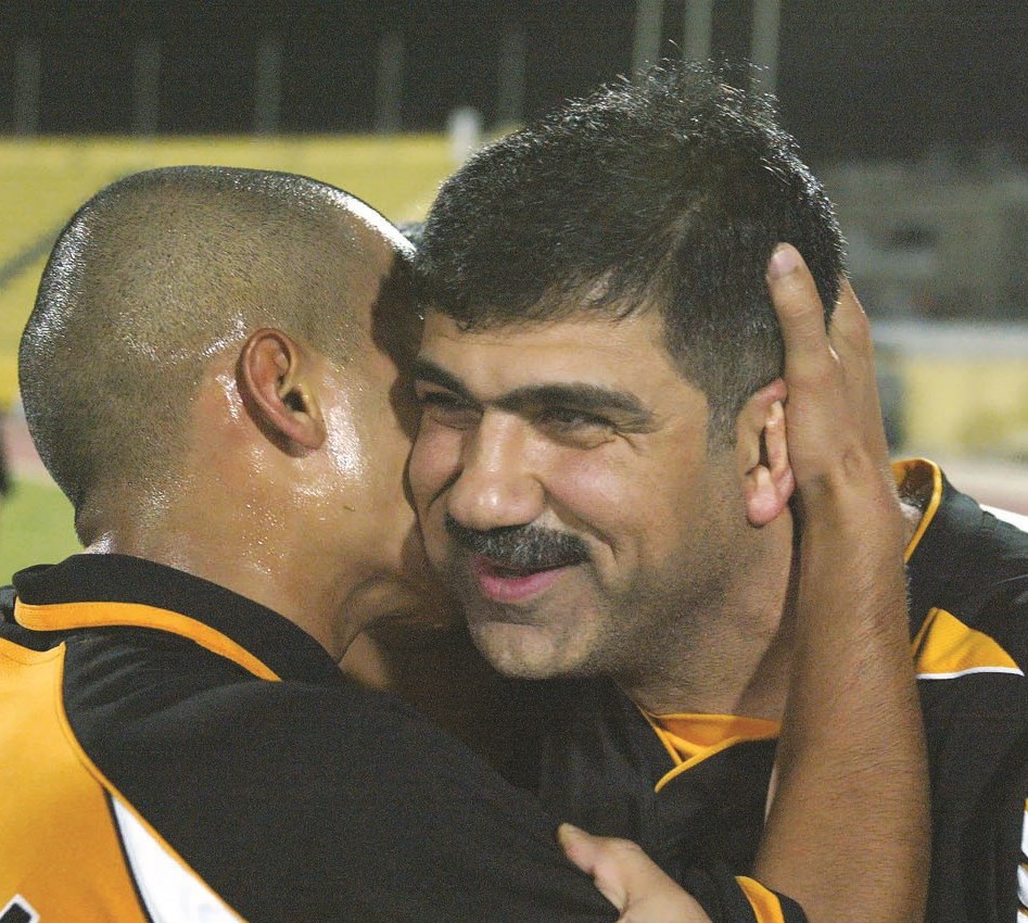 u0645u062du0645u062f u0627u0628u0631u0627u0647u064au0645... u0623u064au0627u0645 u0627u0644u0639u0632u0651 u0641u064a u0627u0644u0642u0627u062fu0633u064au0629     (u0627u0644u0623u0632u0631u0642 u062fu0648u062a u0643u0648u0645)