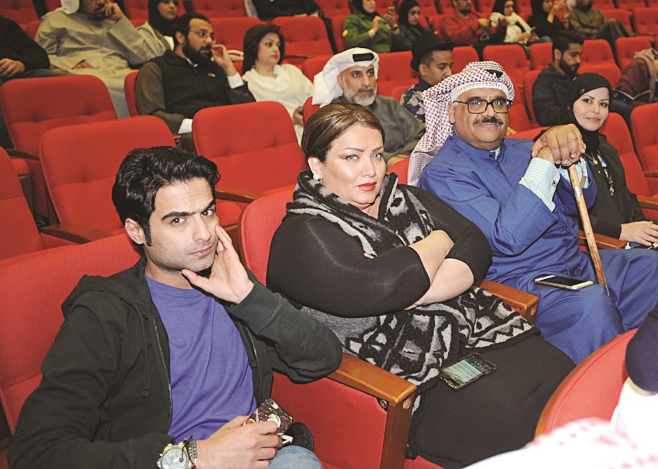 داوود حسين وعبير الجندي ومنى شداد والزميل حمود العنزي