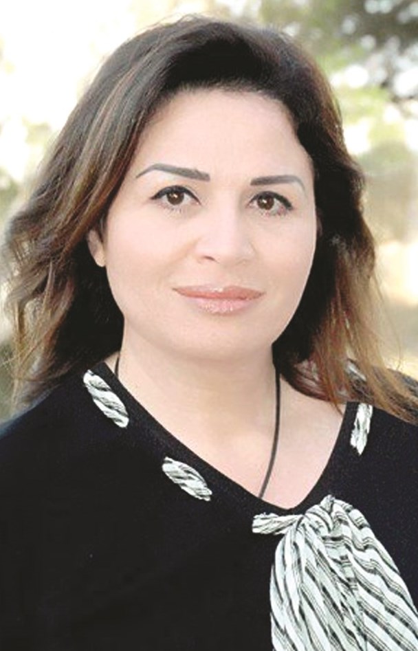 إلهام شاهين