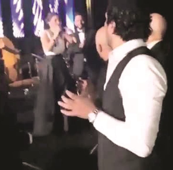 u0634u064au0631u064au0646 u0641u064a u0641u0631u062d u0639u0645u0631u0648 u0648u0643u0646u062fu0629